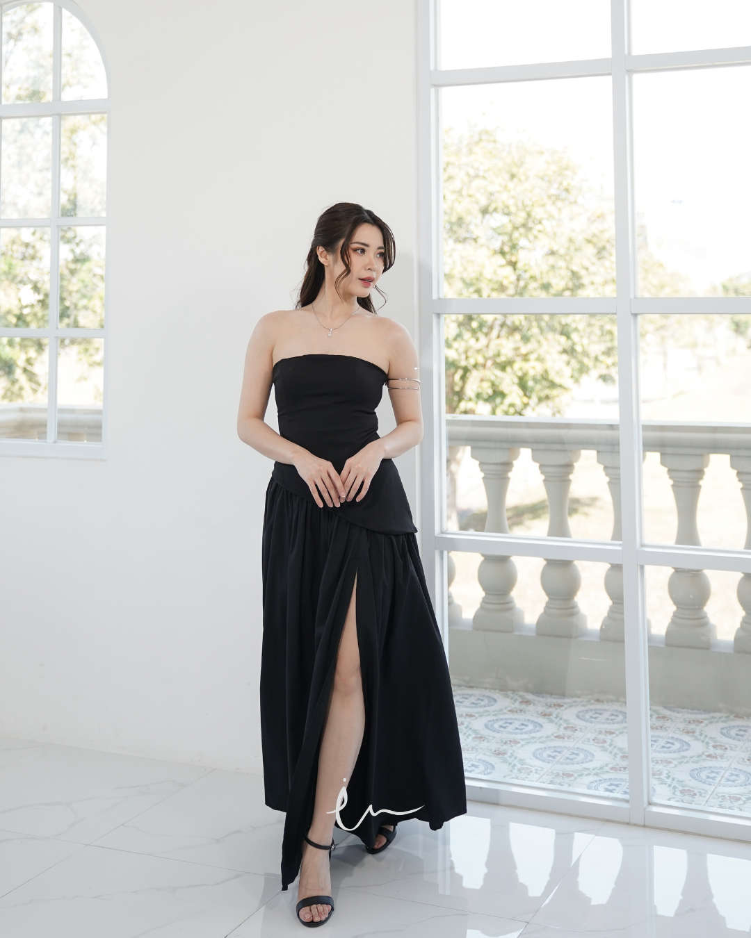 Flavia dress in Black