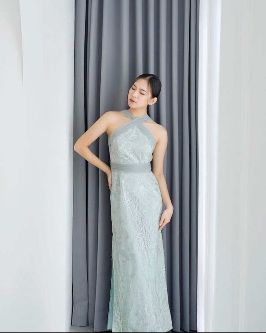 Alina dress in Mint