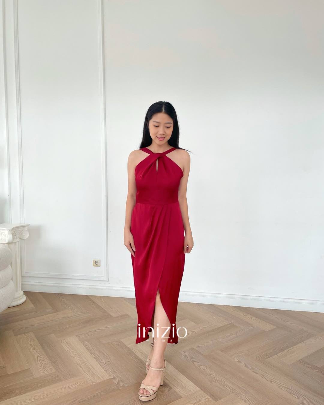 Ariel dress in Maroon