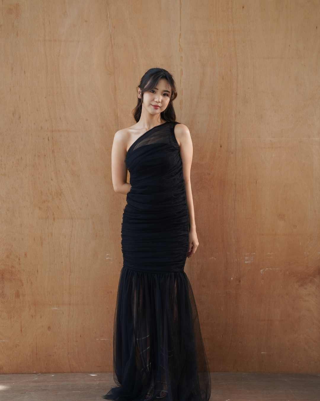 Isabella in Black