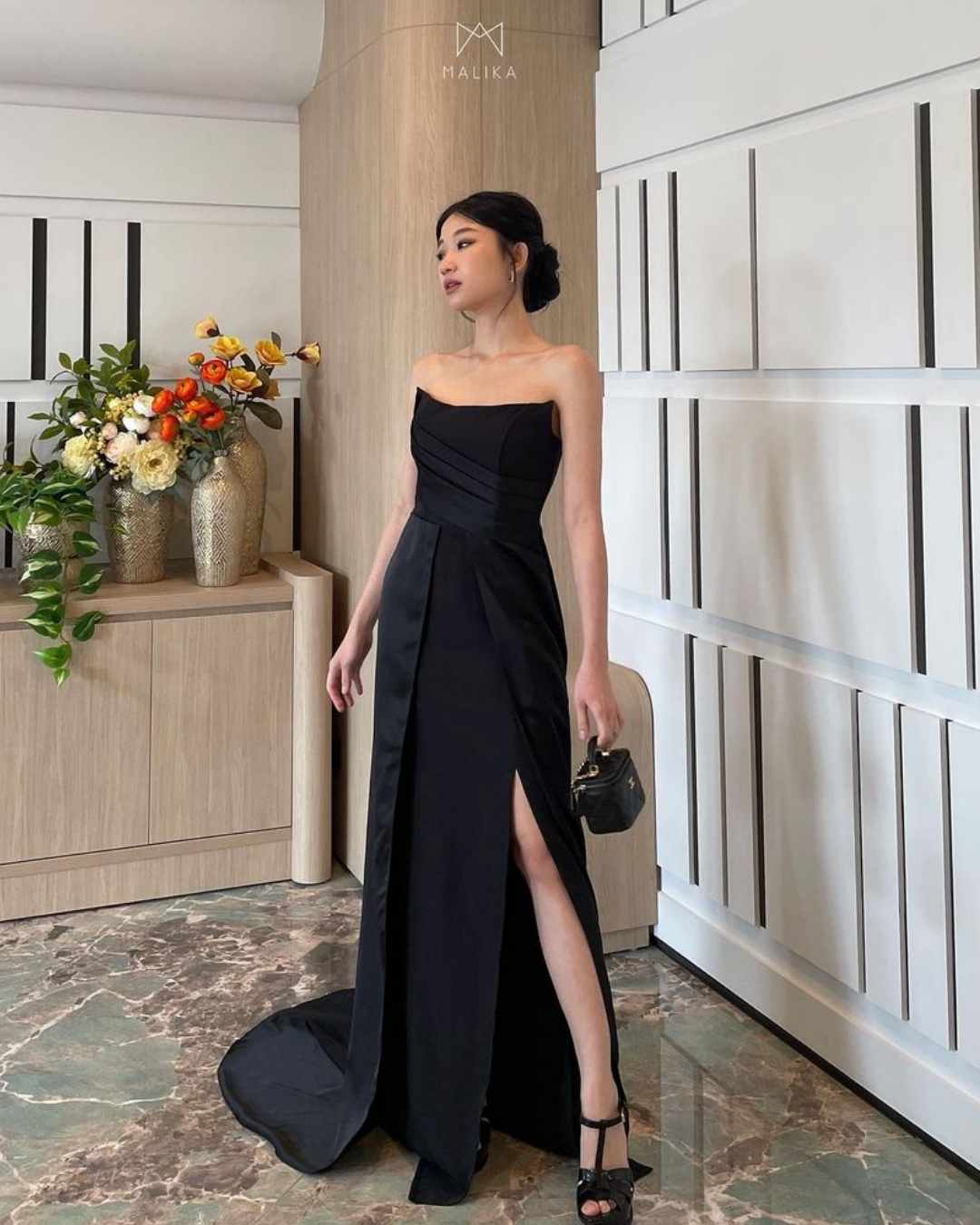 Avalon dress in Black
